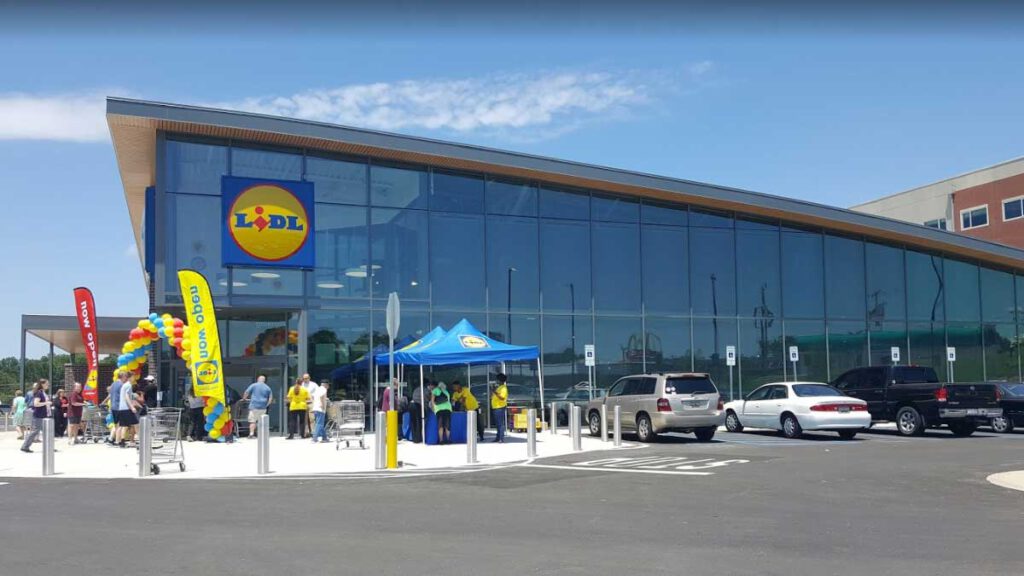 Coup dur pour Lidl : l’enseigne obligé de retirer de ses rayons des produits très appréciés de la clientèle !